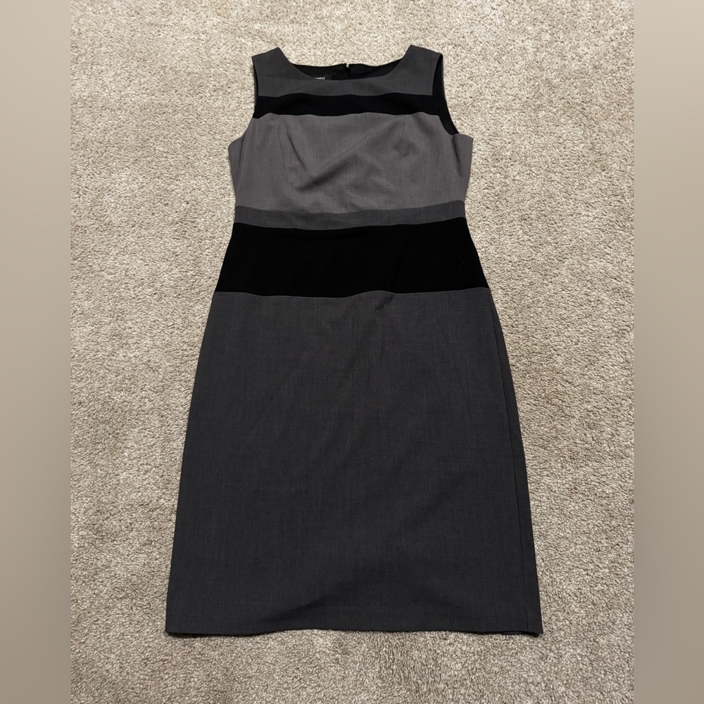 Nine West Gray & Black Shift Midi Dress